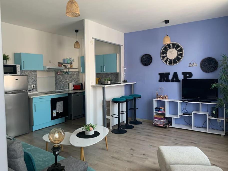 38 Maison Entiere,Place De Parking Et Garage Pour Moto Velo A La Demande Дюнкерк Экстерьер фото