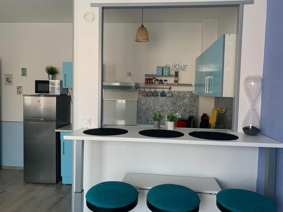 38 Maison Entiere,Place De Parking Et Garage Pour Moto Velo A La Demande Дюнкерк Экстерьер фото